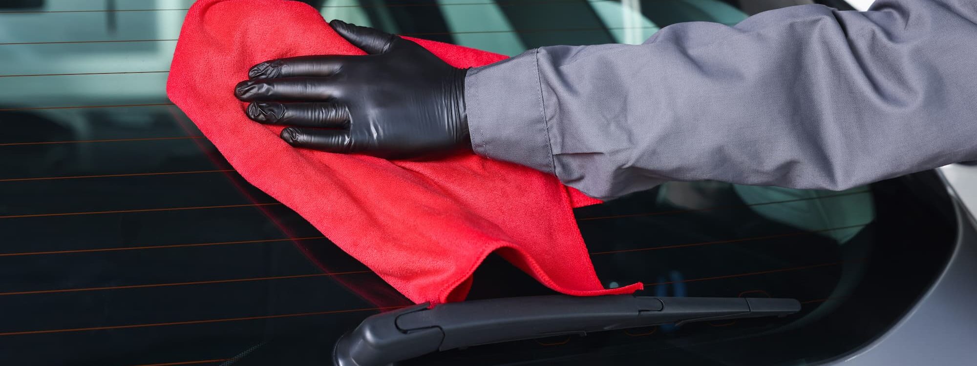 ENTRETIEN_LUNETTE_ARRIERE 2000X750 | Alsa pare-brise Comment entretenir la lunette arrière de sa voiture ? Erstein